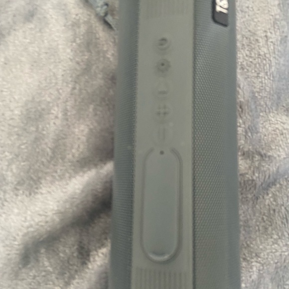 T&J speaker - Picture 2 of 3